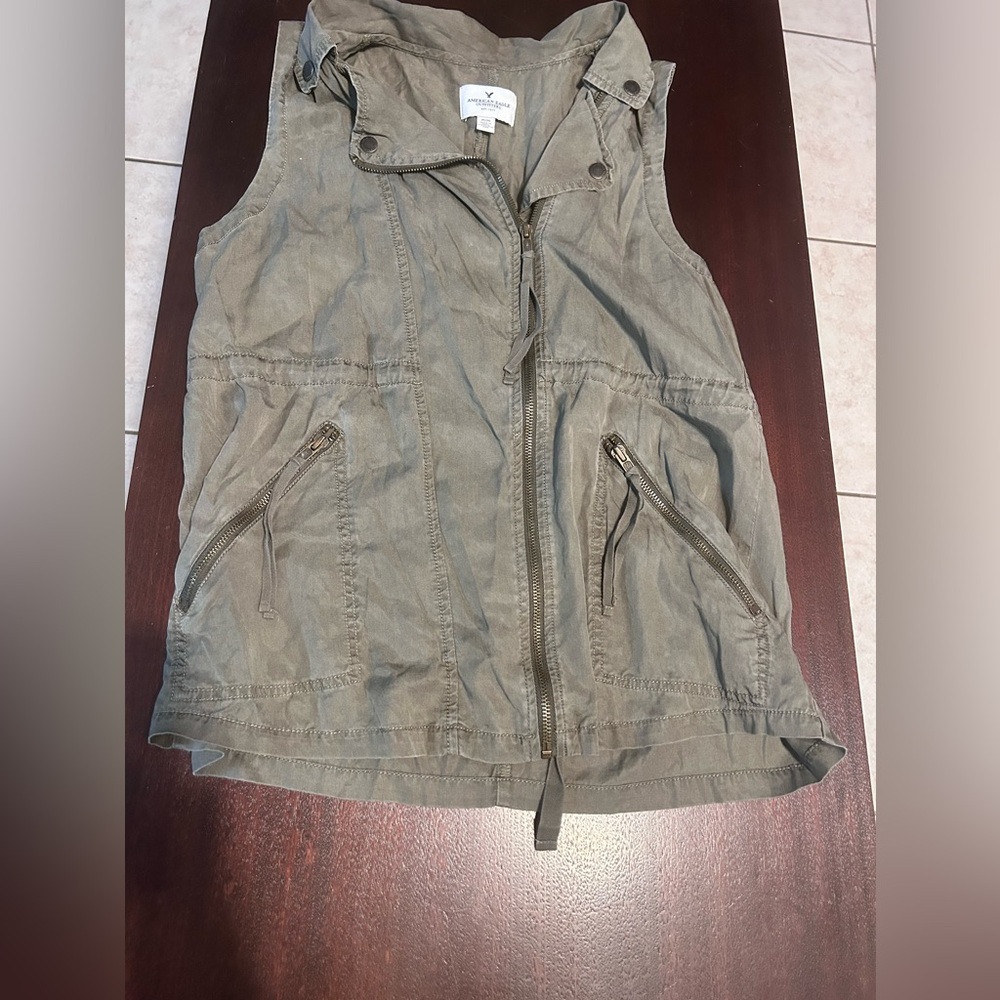 American Eagle Outfitters Olive Utility Vest with Hood